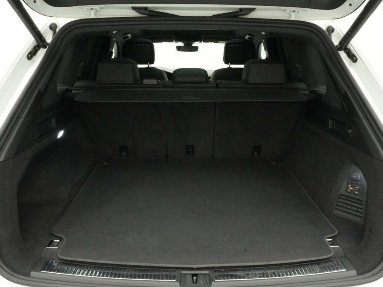 Volkswagen Touareg R eHybrid 4MOTION - photo 10