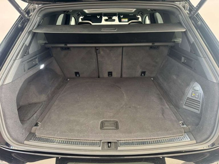 Volkswagen Touareg 3.0 V6 Hybrid Elegance - photo 12