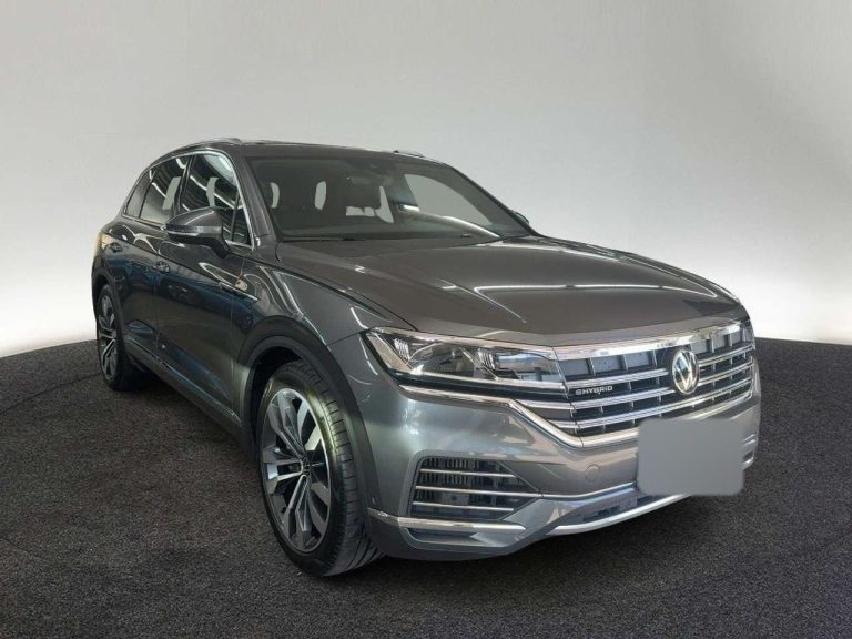 Volkswagen Touareg 3.0 V6 eHybrid 4MOTION Elegance - photo 2