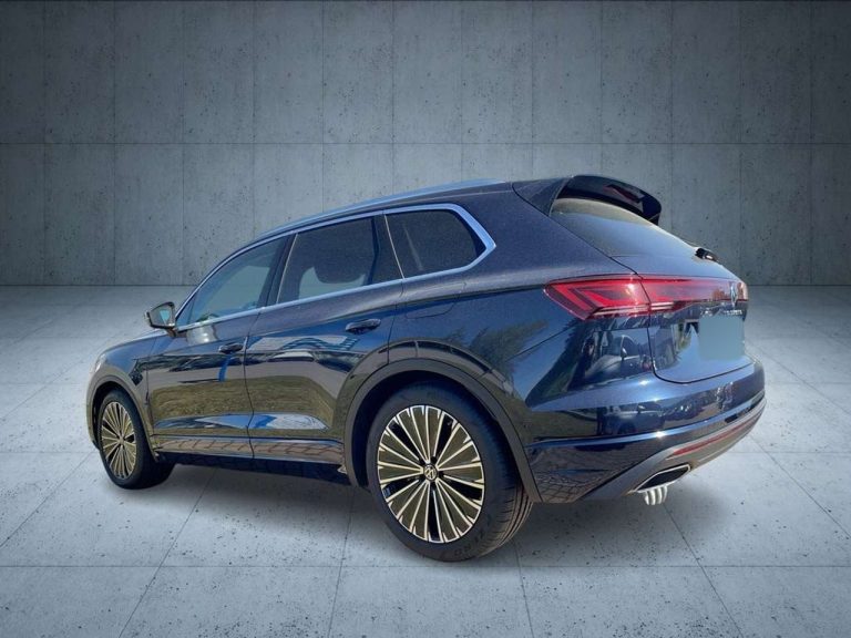Volkswagen Touareg 3.0 V6 eHybrid 4MOTION Elegance - photo 3