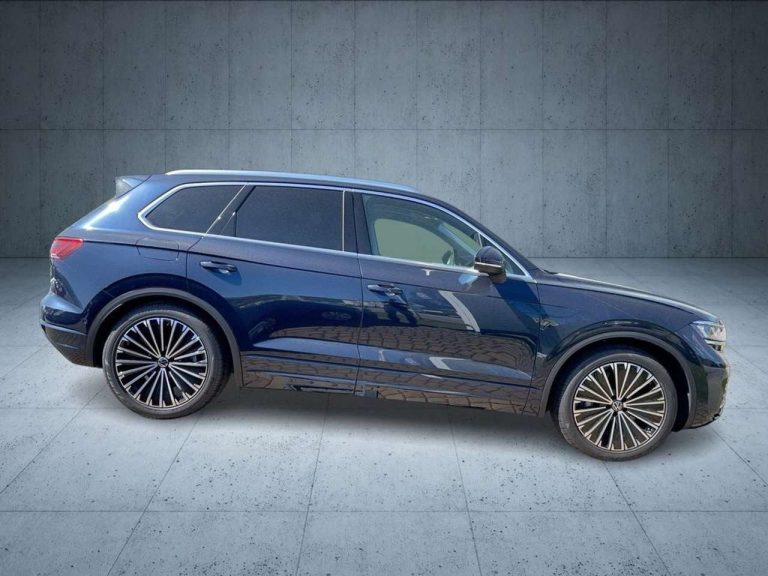 Volkswagen Touareg 3.0 V6 eHybrid 4MOTION Elegance - photo 6