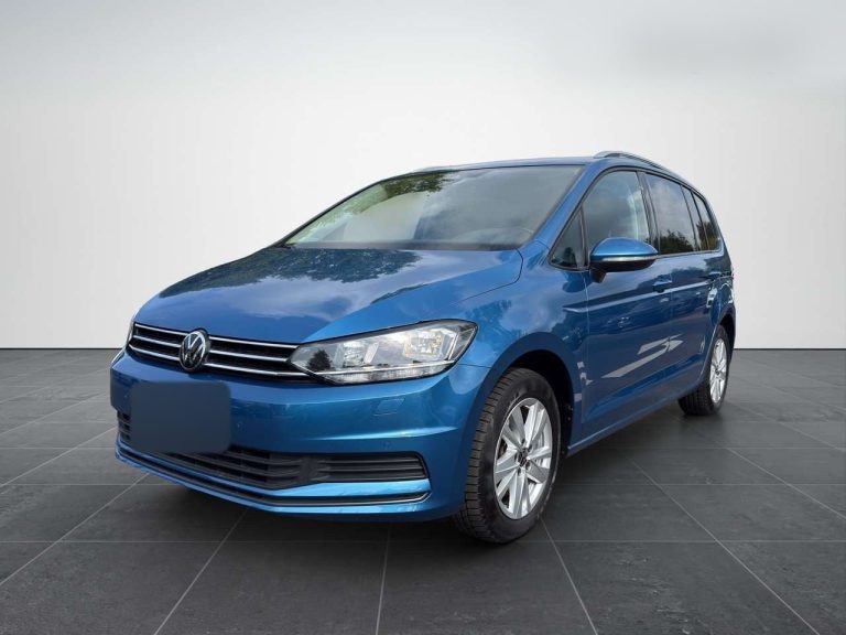 Volkswagen Touran 1.5 TSI DSG Comfortline