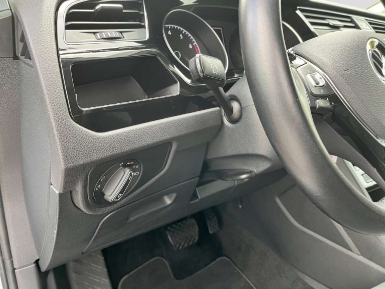 Volkswagen Touran 1.5 TSI DSG Highline - photo 10