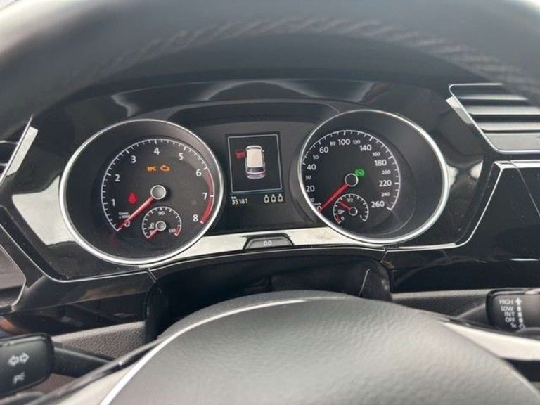 Volkswagen Touran 1.5 TSI Highline - photo 11