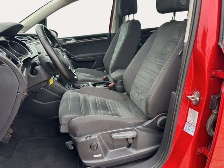 Volkswagen Touran 1.5 TSI Highline - photo 16