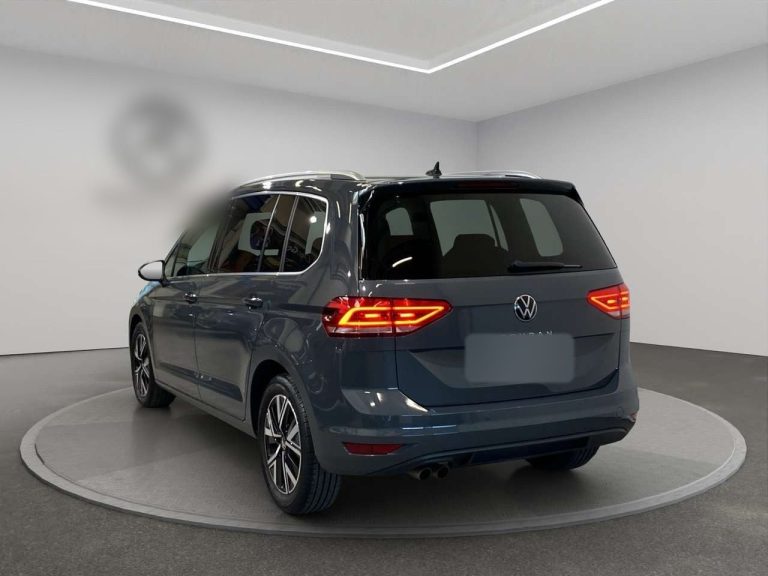 Volkswagen Touran 2.0 TDI DSG Highline - photo 2
