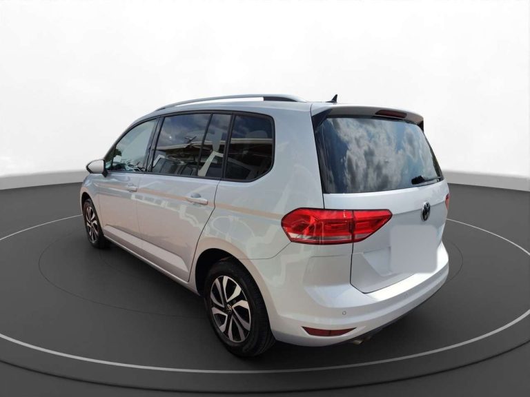 Volkswagen Touran 2.0 TDI DSG Active - photo 2
