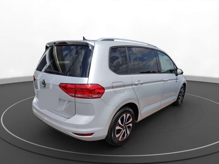 Volkswagen Touran 2.0 TDI DSG Active - photo 3