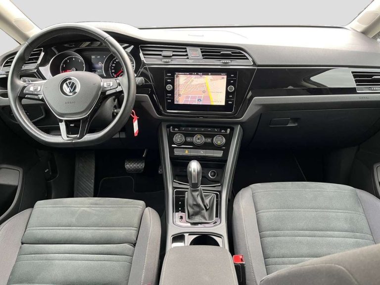 Volkswagen Touran 1.5 TSI DSG Highline - photo 3