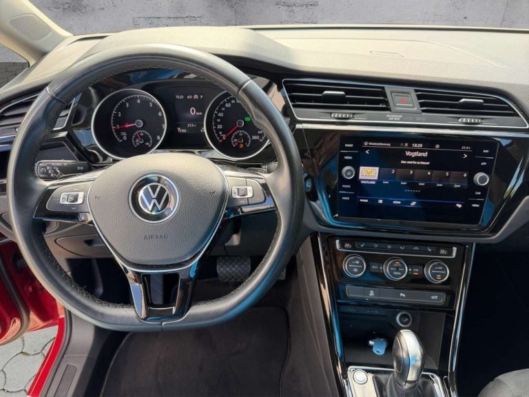 Volkswagen Touran 1.5 TSI DSG Highline - photo 7