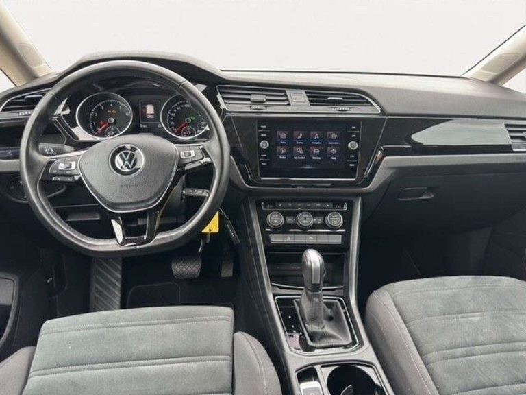 Volkswagen Touran 1.5 TSI Highline - photo 9