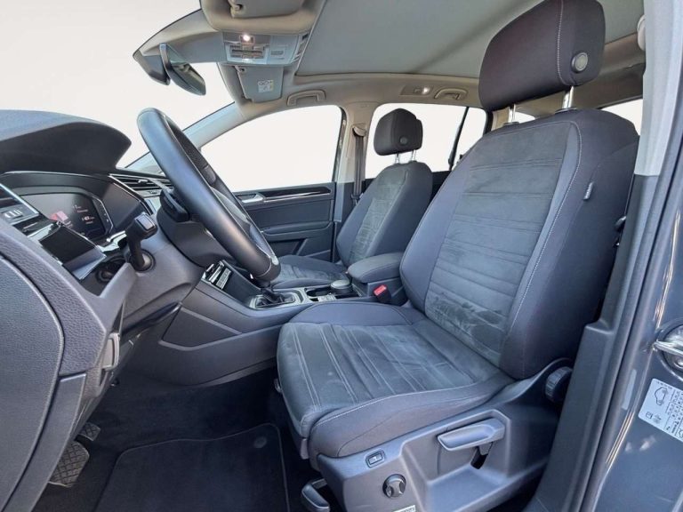 Volkswagen Touran 2.0 TDI DSG - photo 7