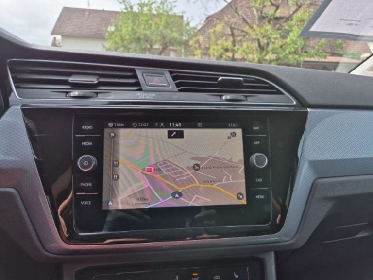 Volkswagen Touran Active 1.5 TSI DSG 7 places - photo 7