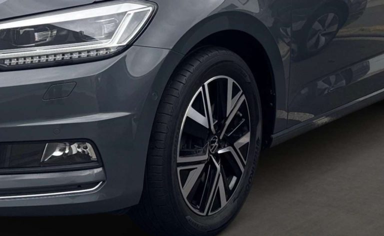 Volkswagen Touran Highline 1.5 TSI DSG - photo 8