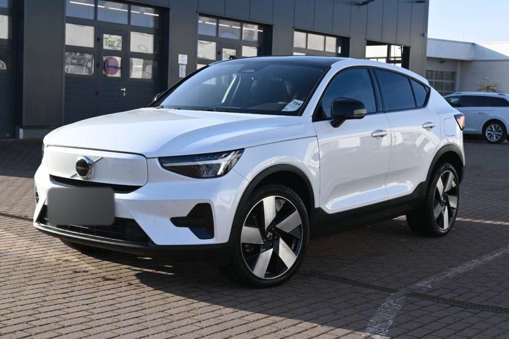 Volvo C40 Recharge Pure Electric Plus