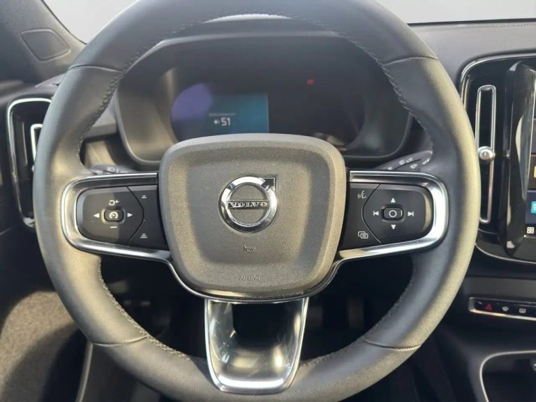 Volvo C40 Recharge Twin Motor AWD Ultimate - photo 14