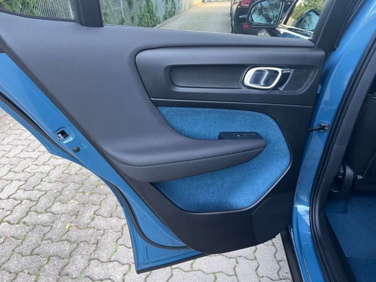 Volvo C40 Recharge Single Motor Plus - photo 14