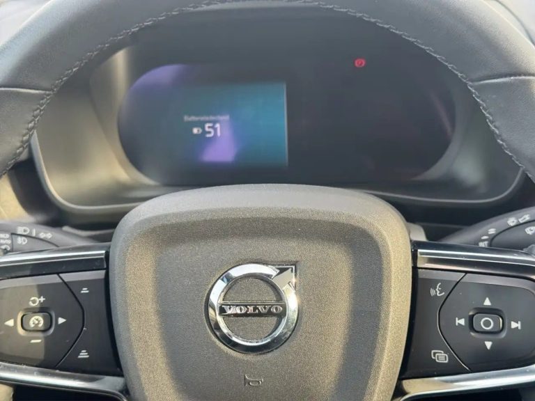 Volvo C40 Recharge Twin Motor AWD Ultimate - photo 15