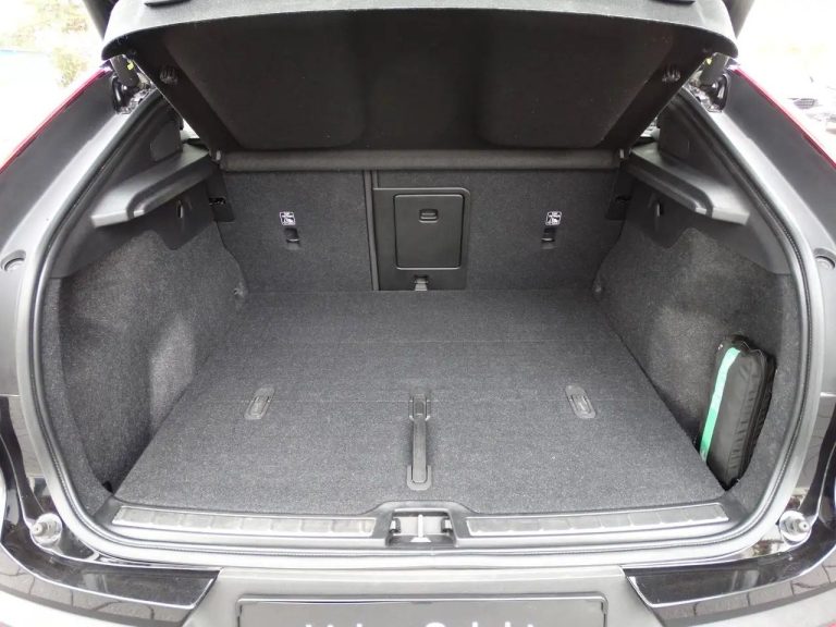 Volvo C40 Recharge Twin Ultimate - photo 16