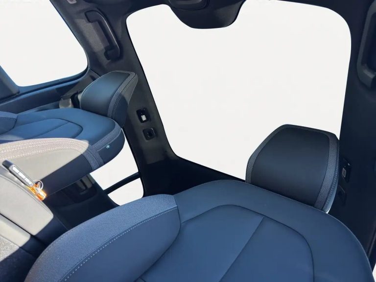 Volvo C40 Recharge Twin Motor Plus - photo 17