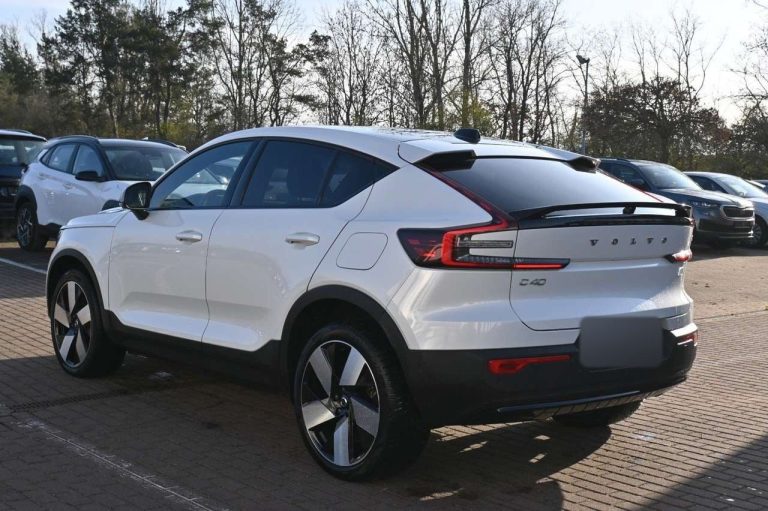 Volvo C40 Recharge Pure Electric Plus - photo 2