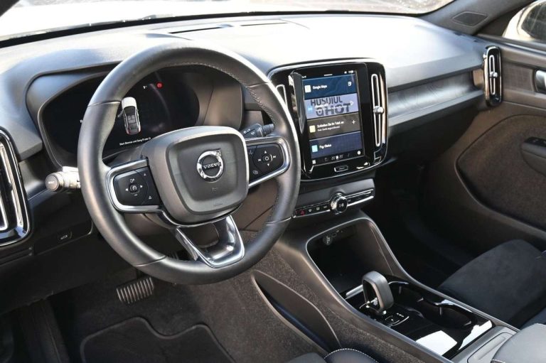 Volvo C40 Recharge Pure Electric Plus - photo 7