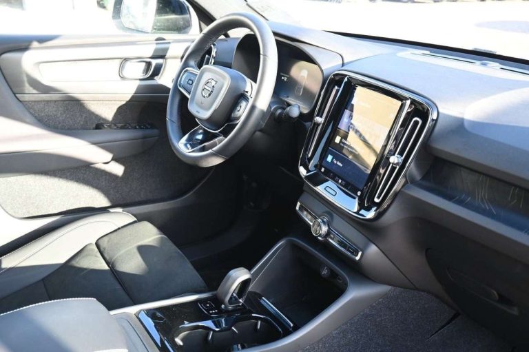 Volvo C40 Recharge Pure Electric Plus - photo 8