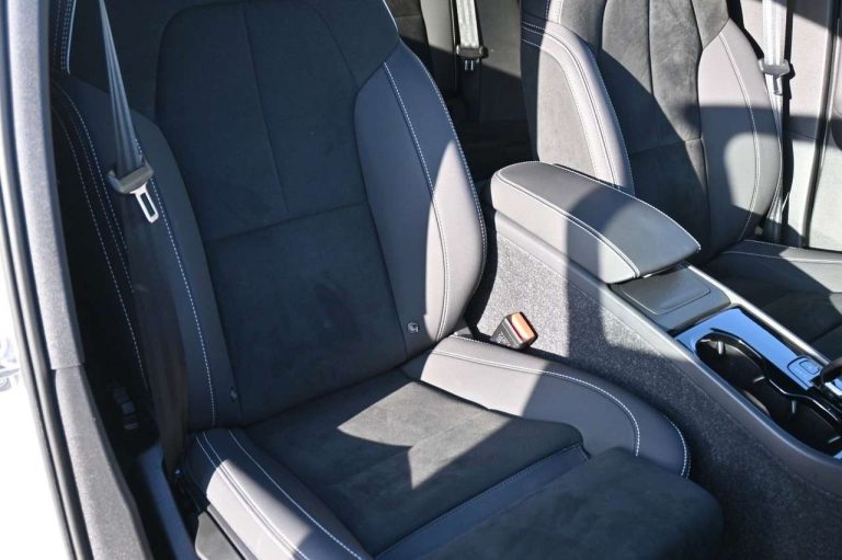 Volvo C40 Recharge Pure Electric Plus - photo 9