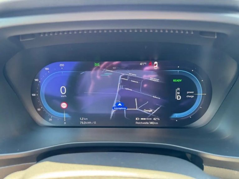 Volvo C40 Plus Recharge - photo 15