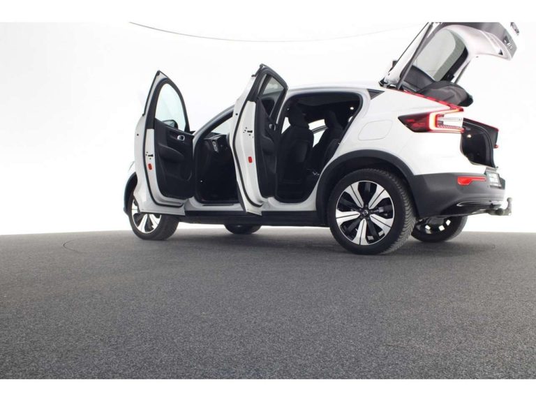 Volvo C40 Recharge Twin AWD Plus - photo 7