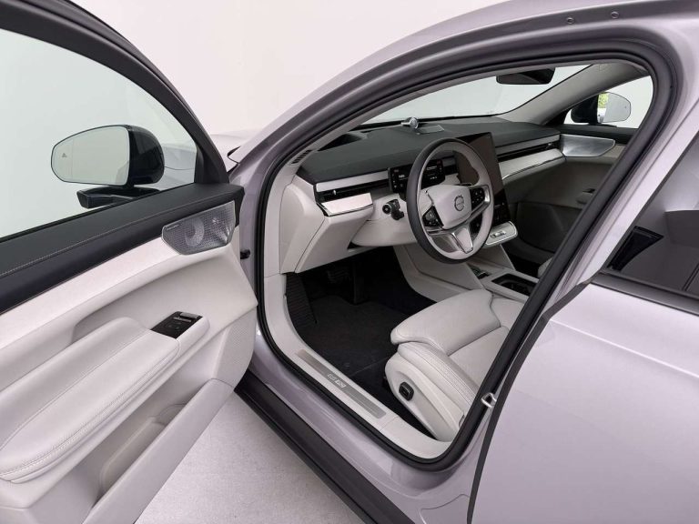 Volvo ES90 Single Motor Extended Range Ultra - photo 8