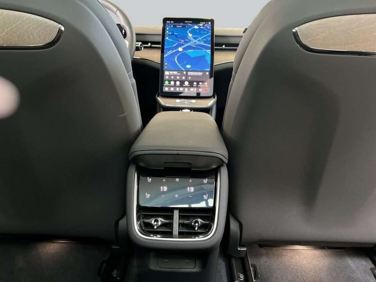 Volvo ES90 Single Motor Ultra - photo 10