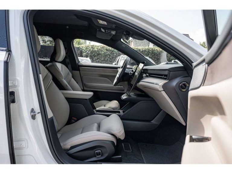 Volvo ES90 Single Motor Extended Range Ultra - photo 11