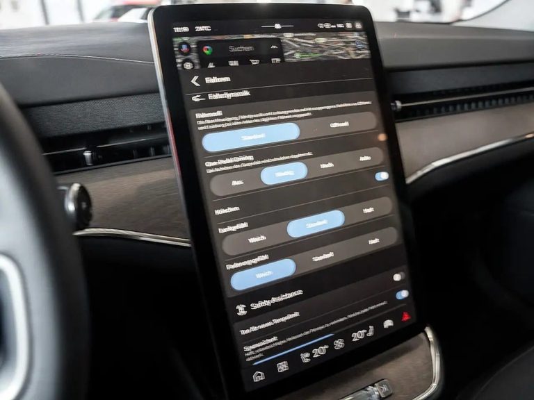 Volvo ES90 Extended Range Ultra - photo 16