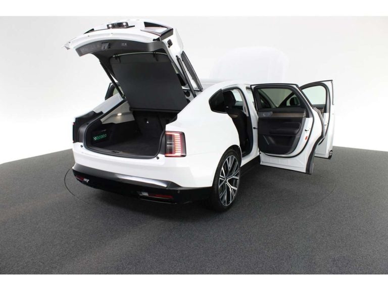 Volvo ES90 Single Motor Extended Range Ultra - photo 8