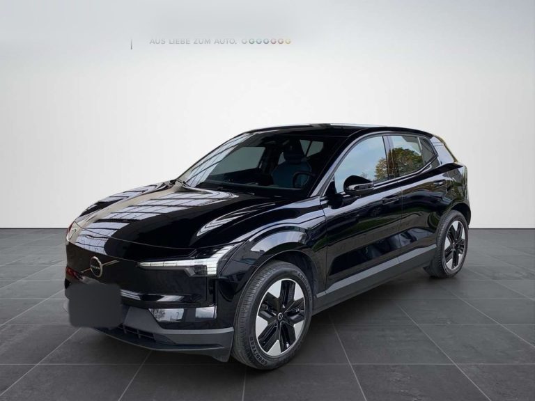 Volvo EX30 Extended Range Core - photo 2