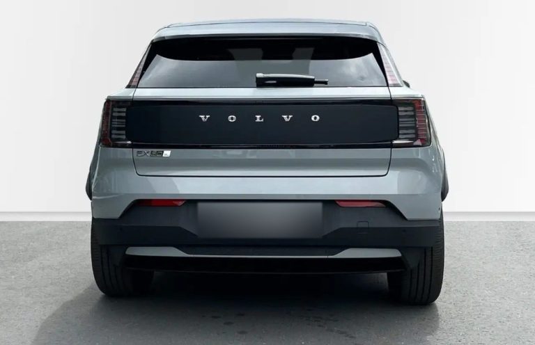Volvo EX30 Cross Country Twin Motor Performance Ultra - photo 7