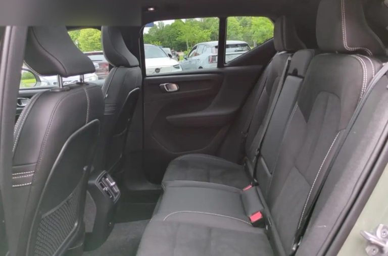 Volvo EX40 Twin Motor AWD - photo 10