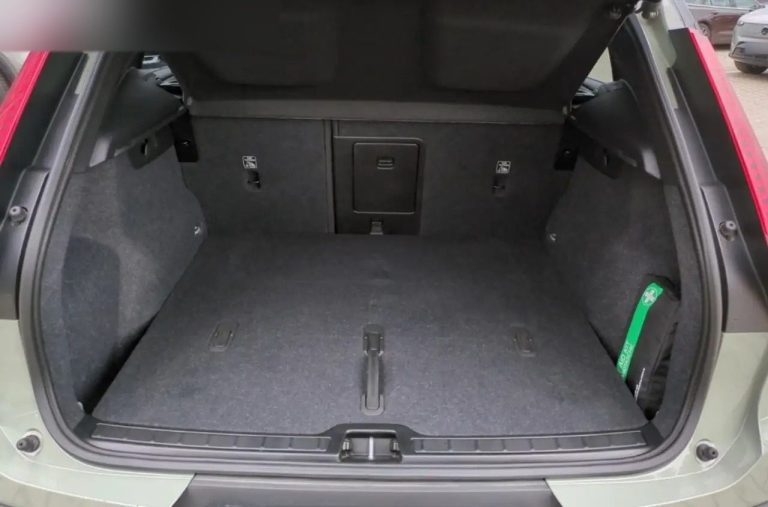 Volvo EX40 Twin Motor AWD - photo 13