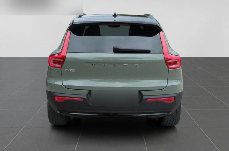 Volvo EX40 Twin Motor AWD - photo 4