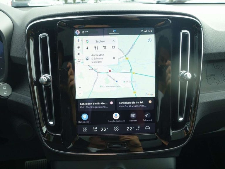 Volvo EX40 Single Motor Extended Range Black Edition Plus - photo 10