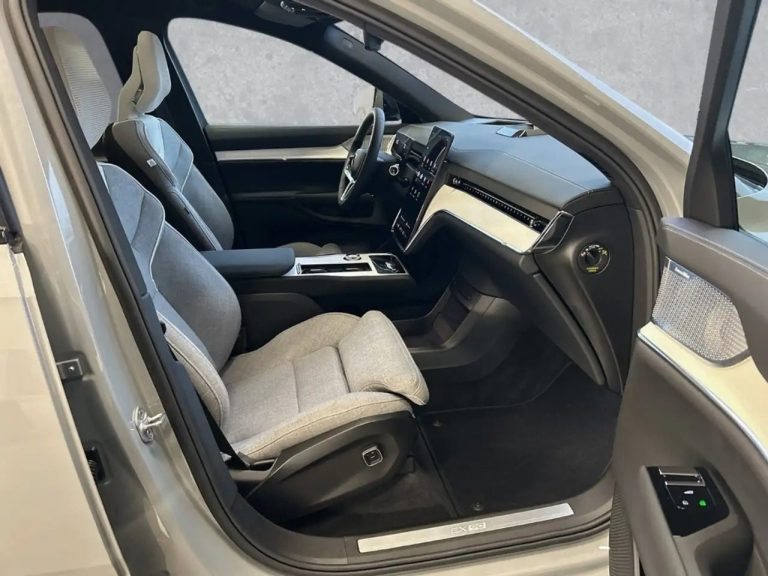 Volvo EX90 Twin Motor AWD Ultra - photo 3