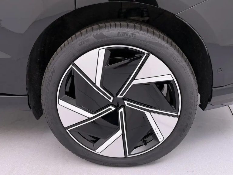 Volvo EX90 Twin Motor Performance Ultra - photo 17