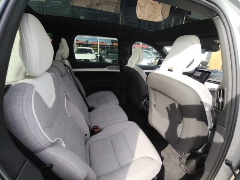 Volvo EX90 Twin Motor Performance Ultra AWD 7 places - photo 17