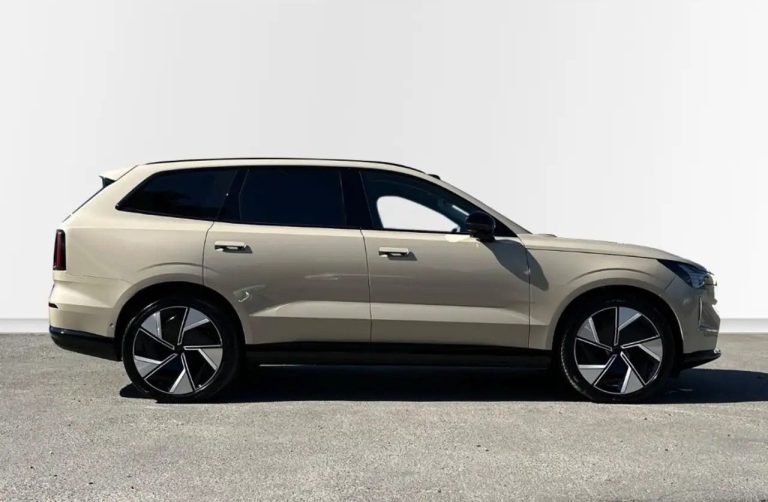 Volvo EX90 Twin Motor AWD Ultra 7 places - photo 6