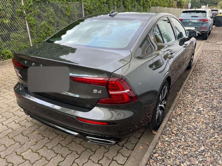 Volvo S60 B4 R-Design - photo 6