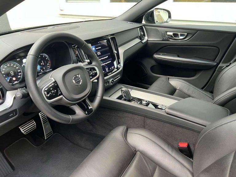 Volvo S60 B4 R-Design - photo 9