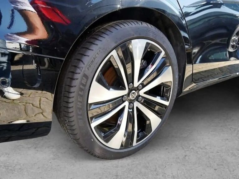Volvo S60 T8 Recharge Plus Dark AWD - photo 9