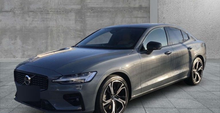 Volvo S60 B5 AWD Ultimate Dark