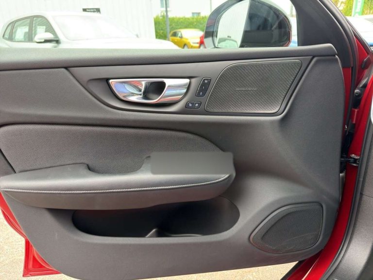 Volvo S60 B4 Plus Dark - photo 11